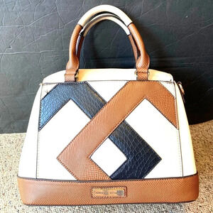 NWT Adrienne Vittadini Manchester Collection Dome Satchel Crossbody Handbag $190